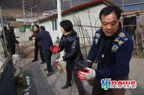 8c3b2dec041792365f5647009e5f554e_1764648346_7364.jpg 8c3b2dec041792365f5647009e5f554e_1764648346_7364.jpg